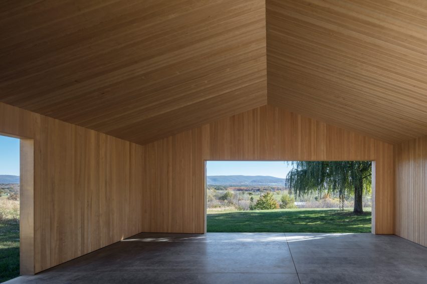 Ancram Barn by Worrell Yeung