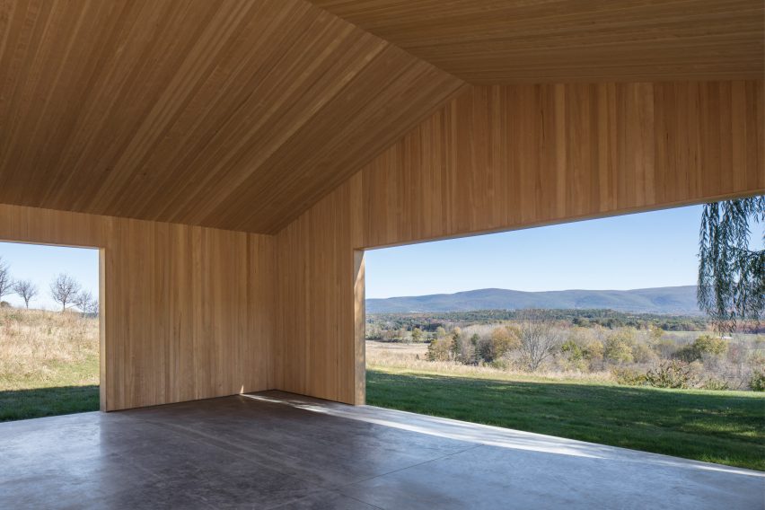 Ancram Barn by Worrell Yeung