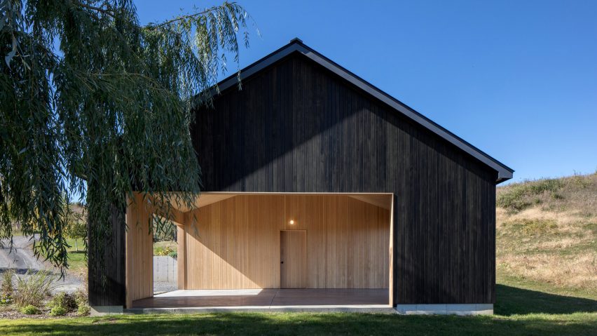 Ancram Barn by Worrell Yeung