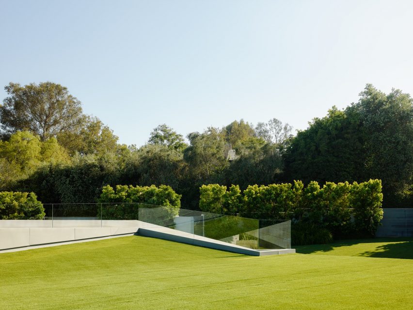 Barrington Residence by Eric Rosen Architects