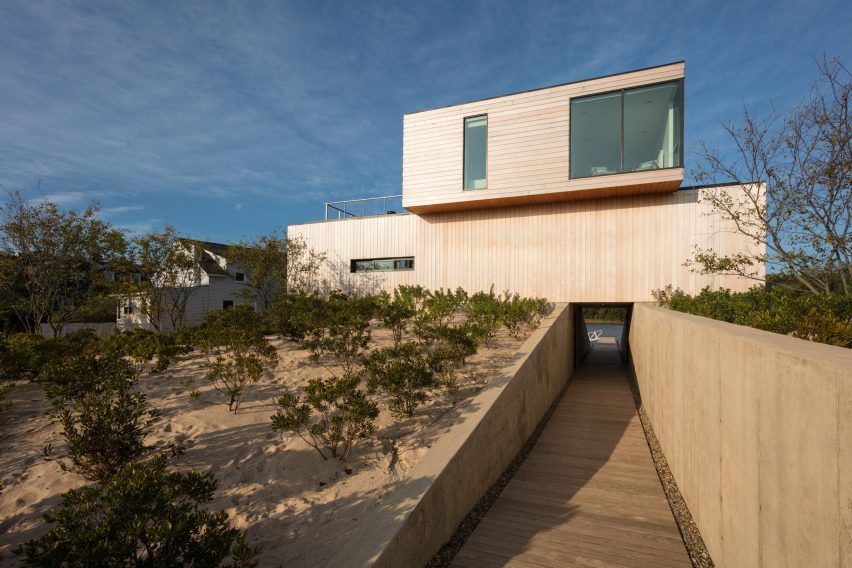 Beach House by Raad Studio