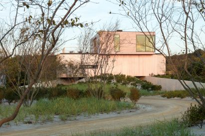 Beach House by Raad Studio