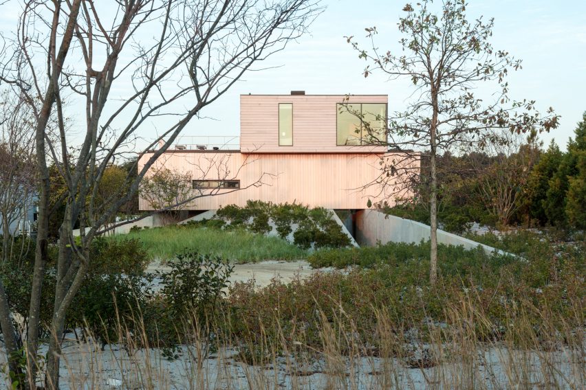 Beach House by Raad Studio