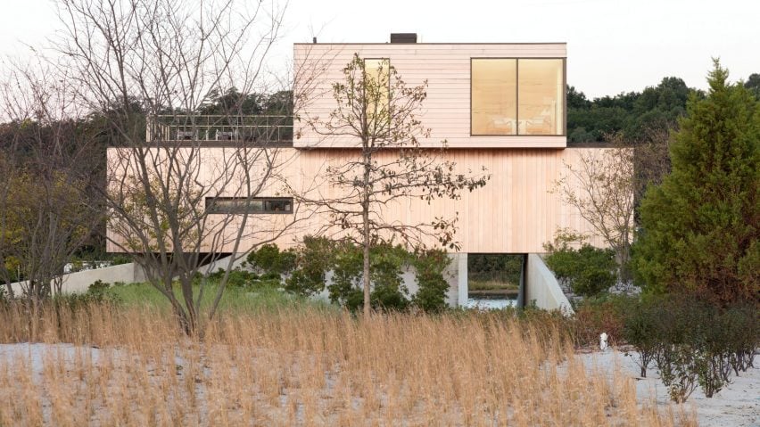 Beach House by Raad Studio