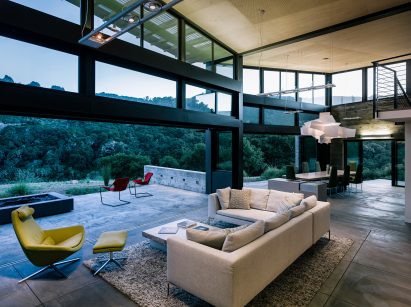 Butterfly House by Feldman Architecture