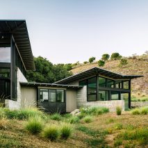 Butterfly House by Feldman Architecture
