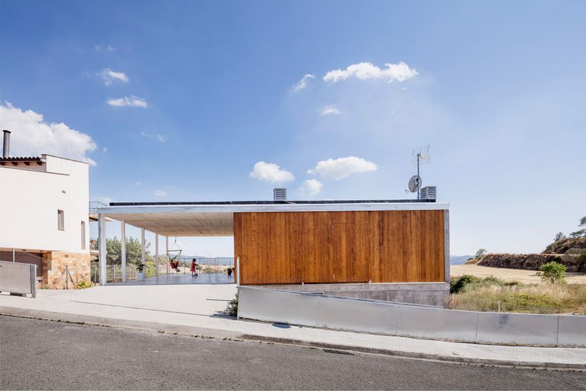 Calders House by Narch