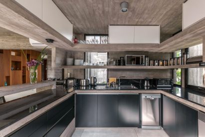 Casa Aranzazu by Besonías Almeida arquitectos