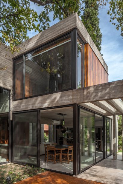 Casa Aranzazu by Besonías Almeida arquitectos