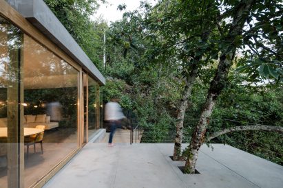 Cloaked House by Ernesto Pereira