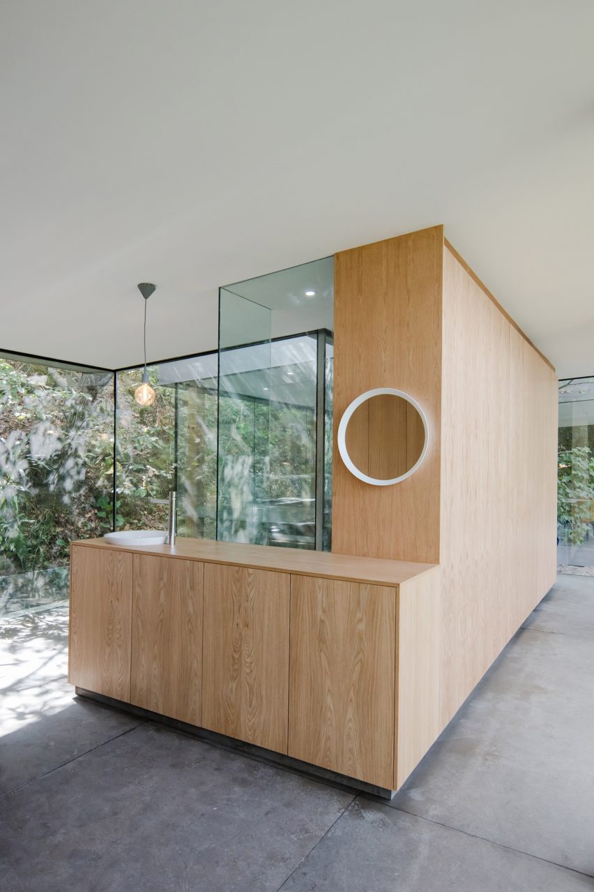 Cloaked House by Ernesto Pereira