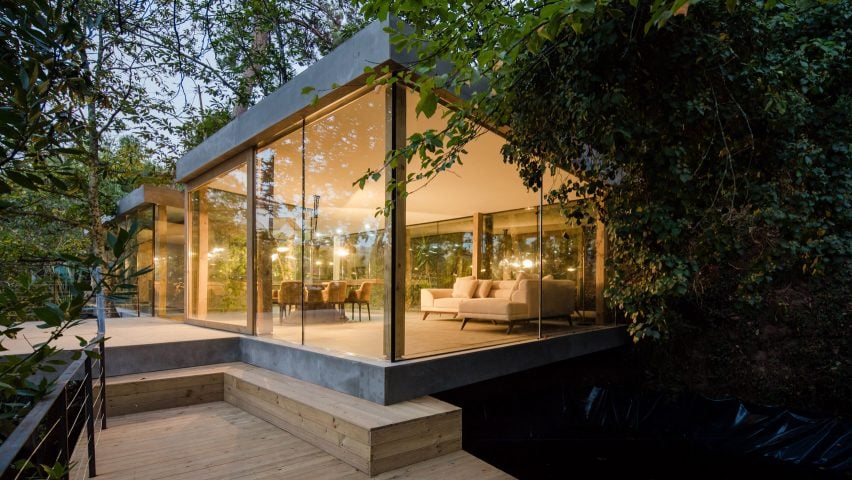 Cloaked House by Ernesto Pereira