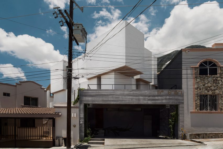 Cloud House by Arquidromo