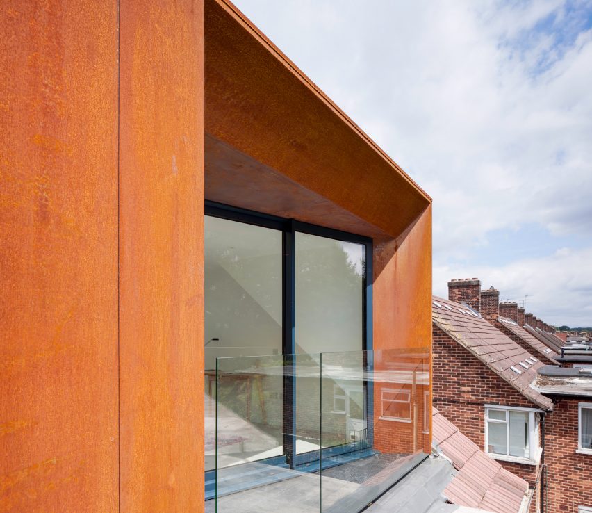 DA Residence by deDraft