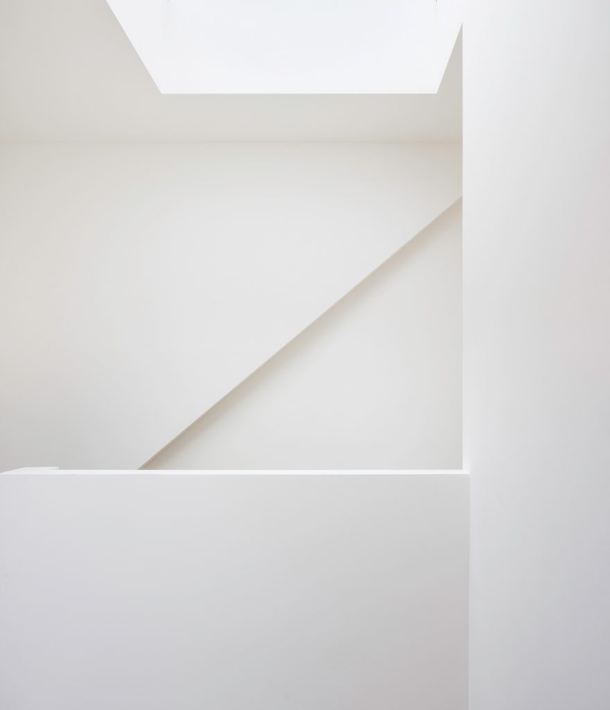DA Residence by deDraft