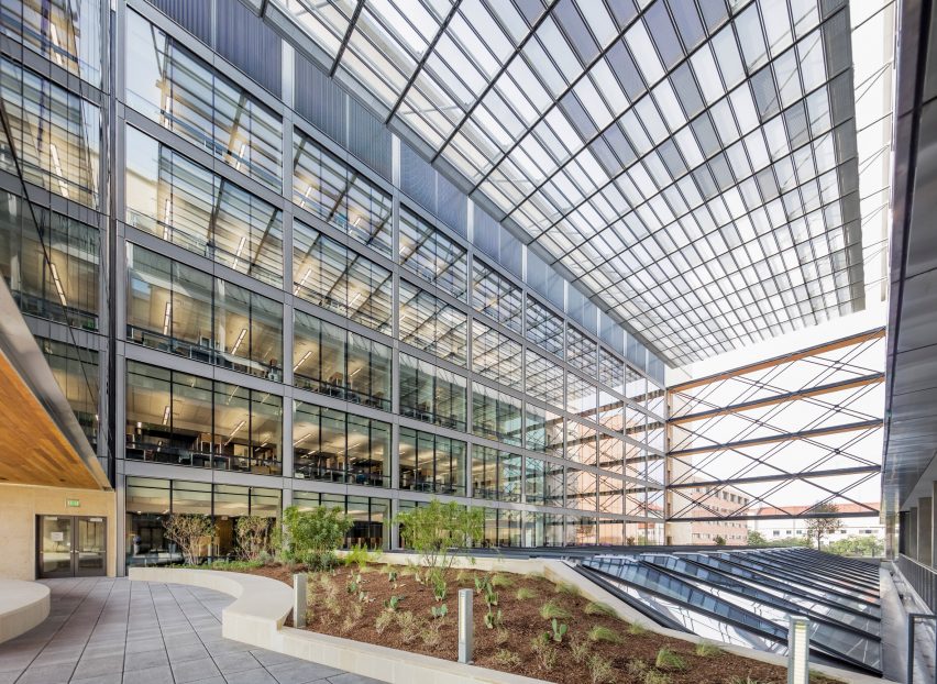 EERC at University of Texas by Ennead Architects