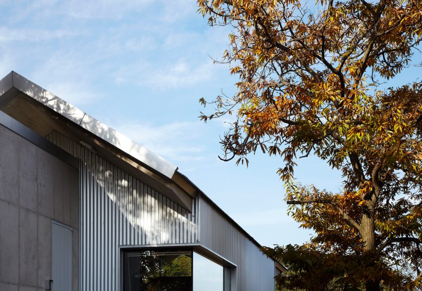 Forest and House by JHWIROJE Architects & Planners