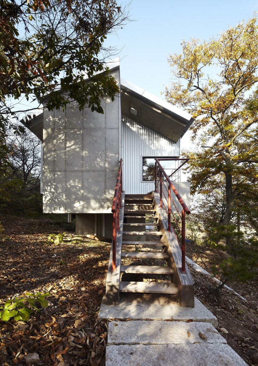 Forest and House by JHWIROJE Architects & Planners
