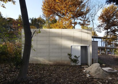 Forest and House by JHWIROJE Architects & Planners