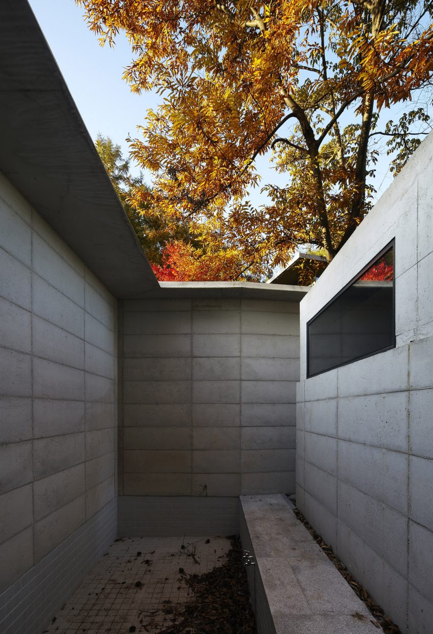 Forest and House by JHWIROJE Architects & Planners