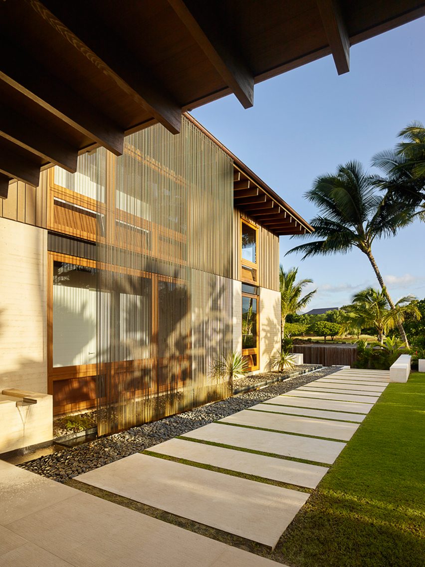 Hale Nukumoi house by Walker Warner Architects