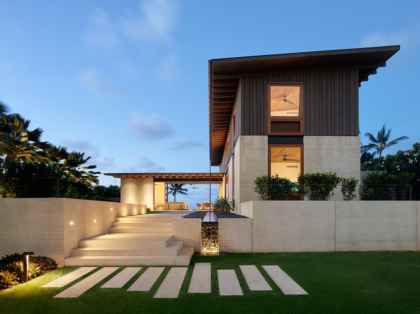 Hale Nukumoi house by Walker Warner Architects