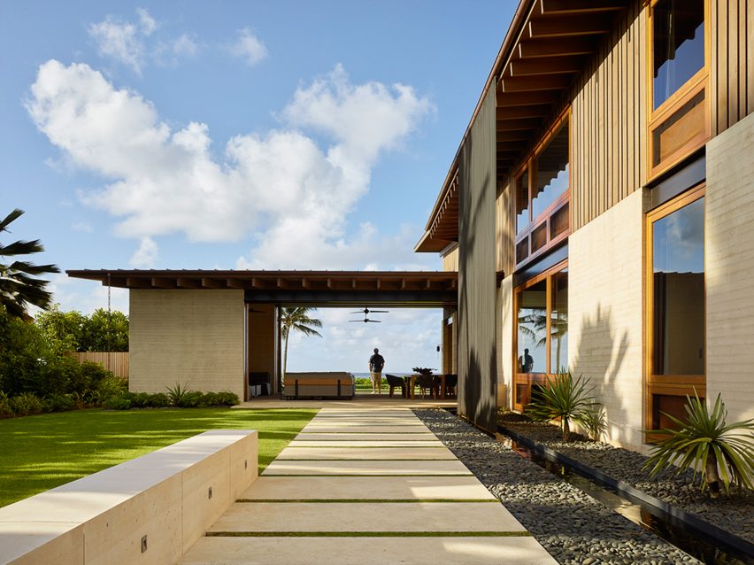 Hale Nukumoi house by Walker Warner Architects