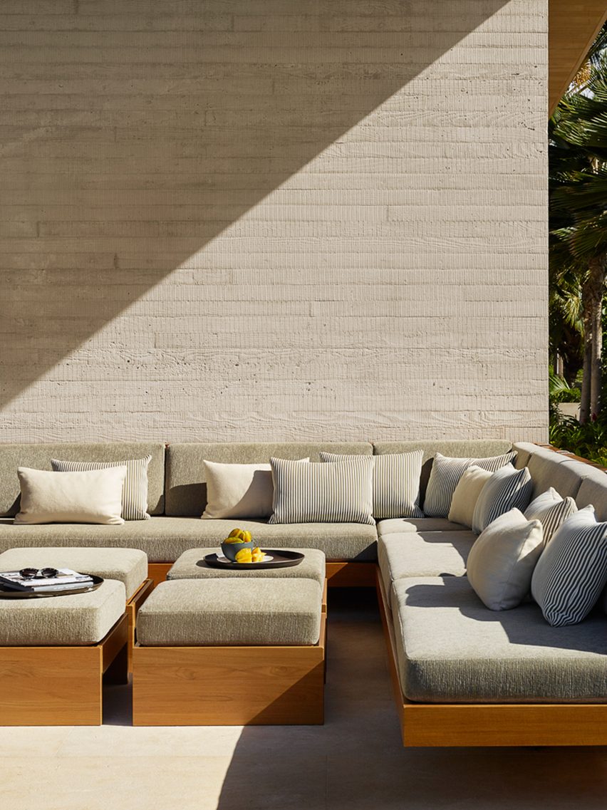 Hale Nukumoi house by Walker Warner Architects
