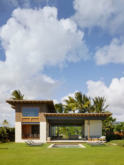 Hale Nukumoi house by Walker Warner Architects
