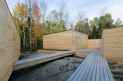 Kiss House by Lazor Office