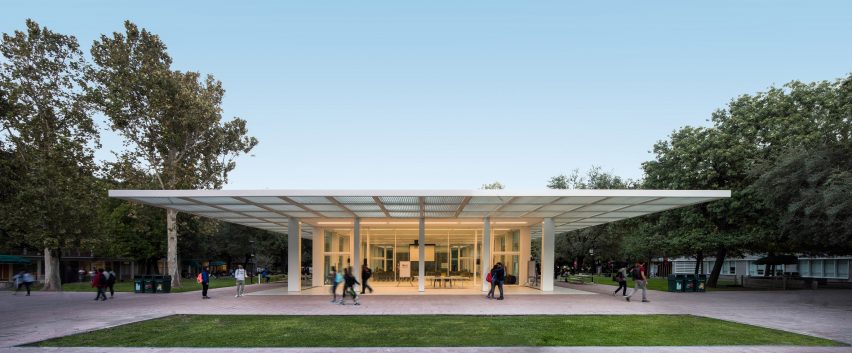 Monterrey Tec library and pavilion by Sasaki