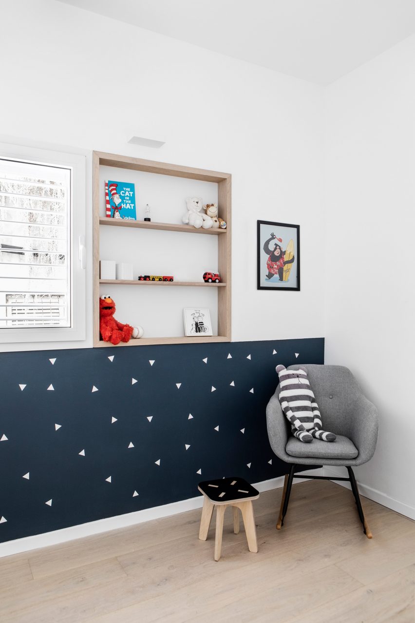 Maayan Zusman designs interior in a Tel Aviv microhome