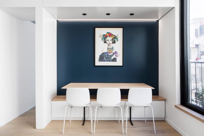Maayan Zusman designs interior in a Tel Aviv microhome
