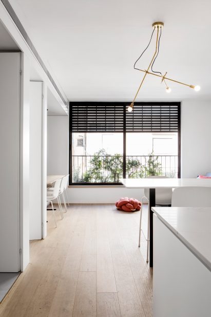 Maayan Zusman designs interior in a Tel Aviv microhome