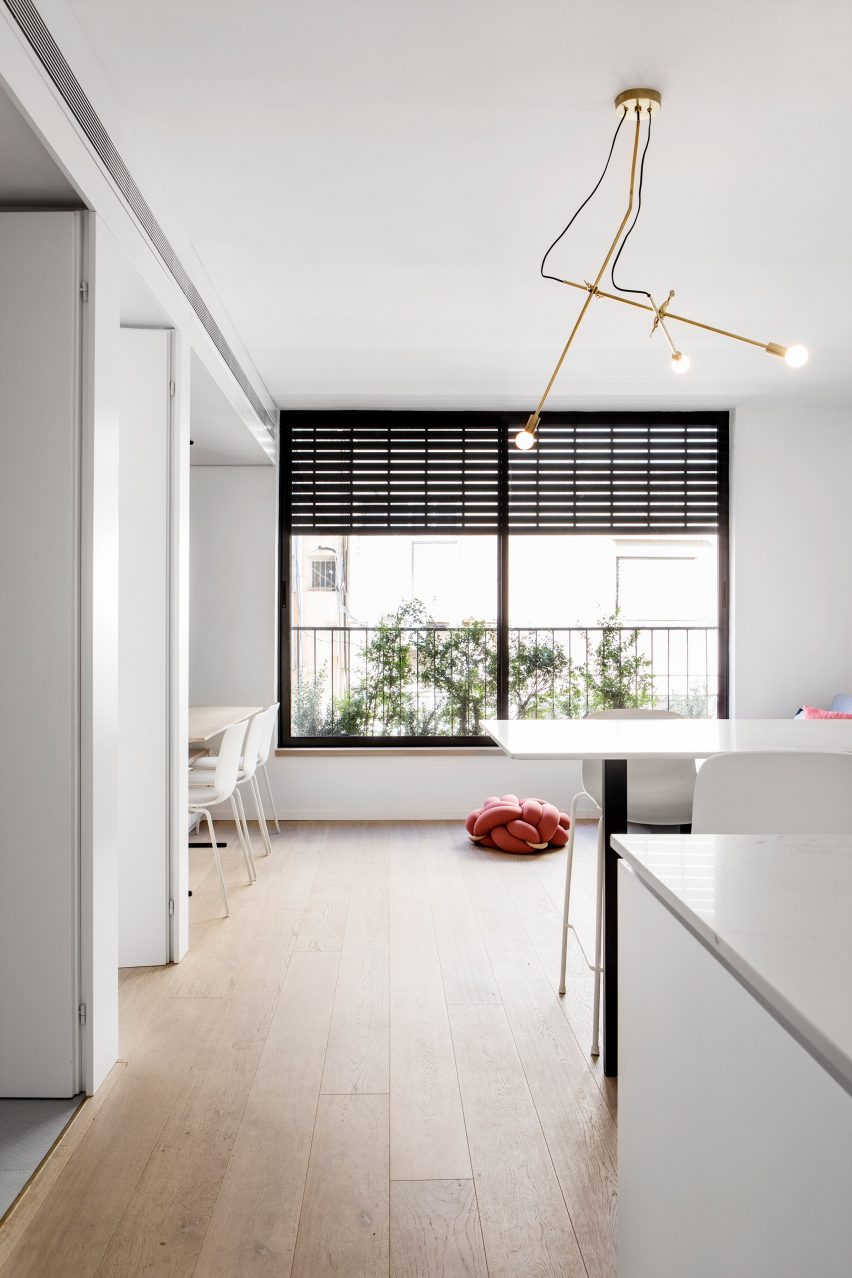 Maayan Zusman designs interior in a Tel Aviv microhome