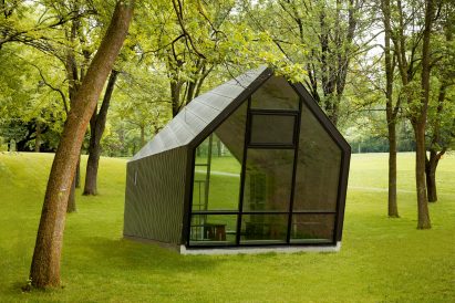 Mount-Royal Kiosks by Atelier Urban Face