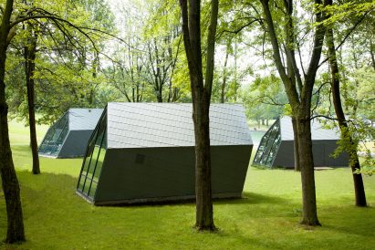 Mount-Royal Kiosks by Atelier Urban Face