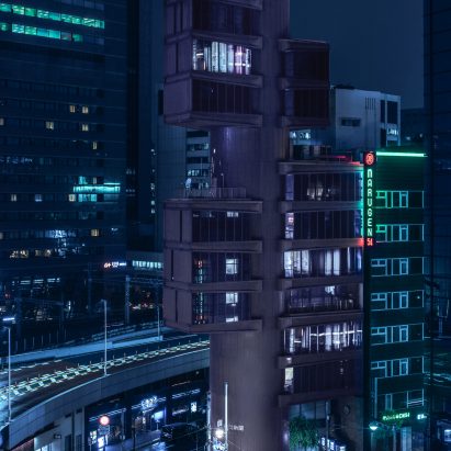 Blade Runner-style photographs capture Tokyo’s infrastructure