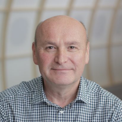 Self-driving cars could make congestion worse in cities according to Paul Priestman