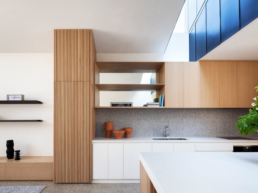 Port Melbourne House by Pandolfini Architects