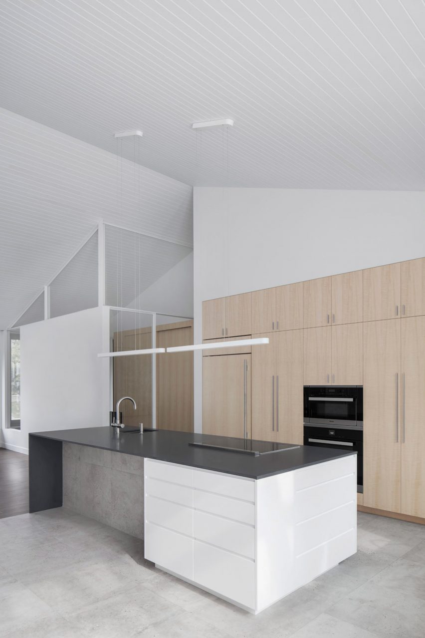 Prairie House by Naturehumaine