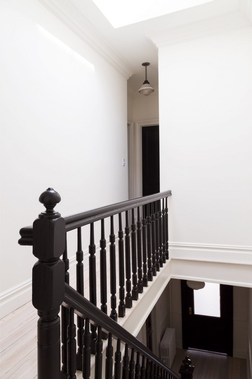 Ridgewood Rowhouse by White Arrow