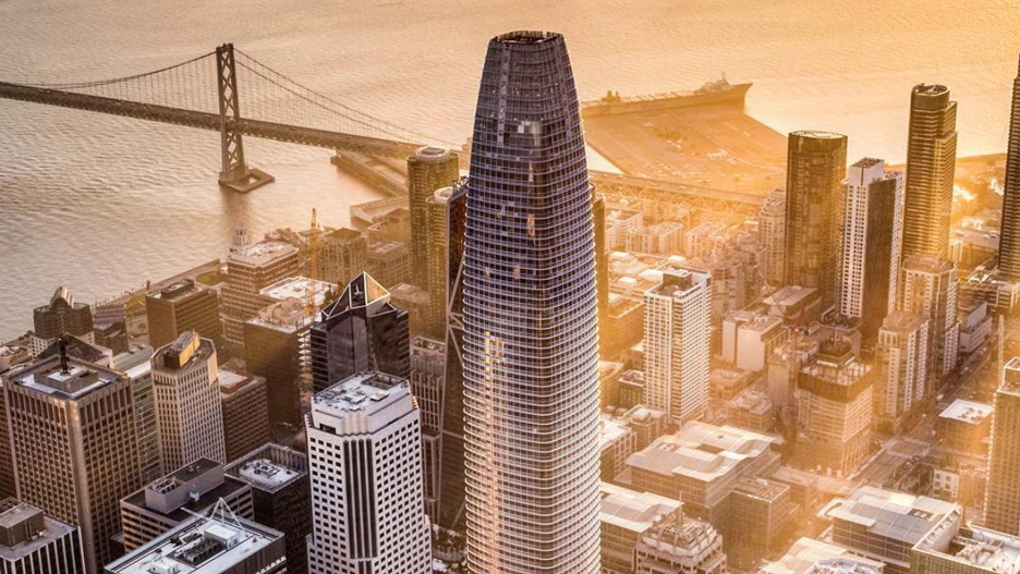 Salesforce Tower by Pelli Clarke Pelli