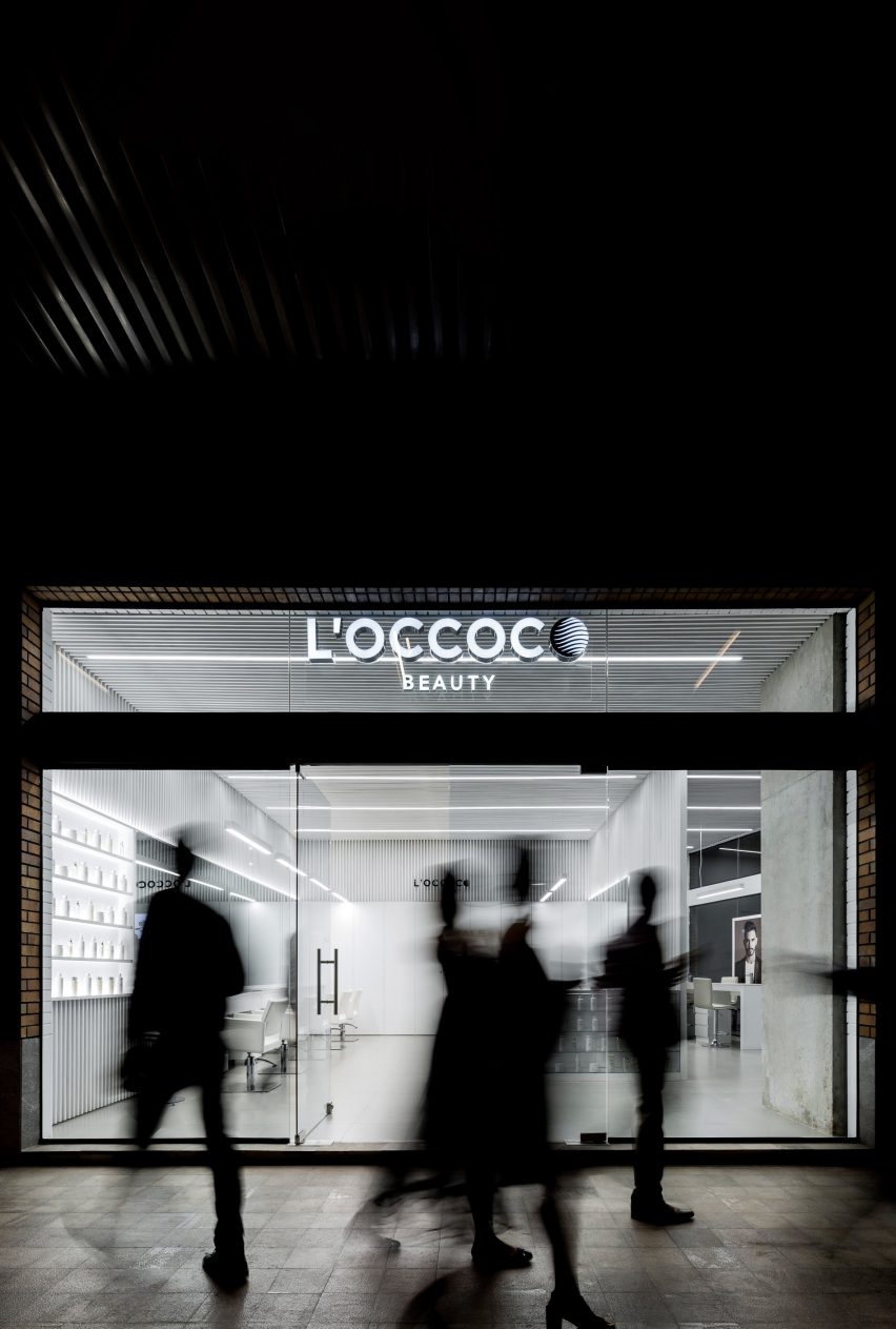 Salón Loccocó by Abraham Cota Paredes