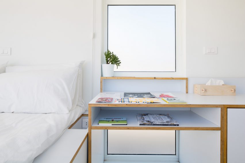 Shoe Box Apartment by Elie Metn
