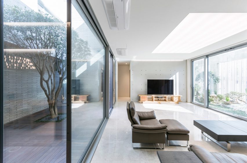 Steel Grove by Augmented Reality Architects