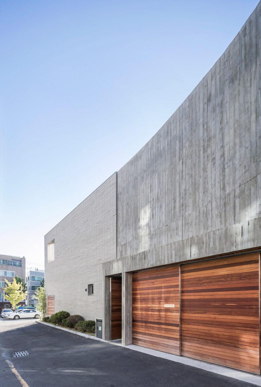 Steel Grove by Augmented Reality Architects