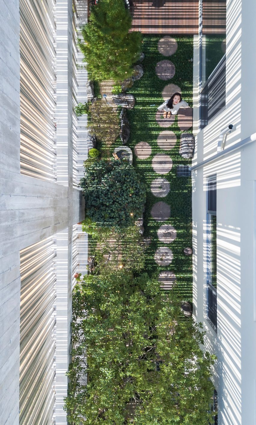 Steel Grove by Augmented Reality Architects