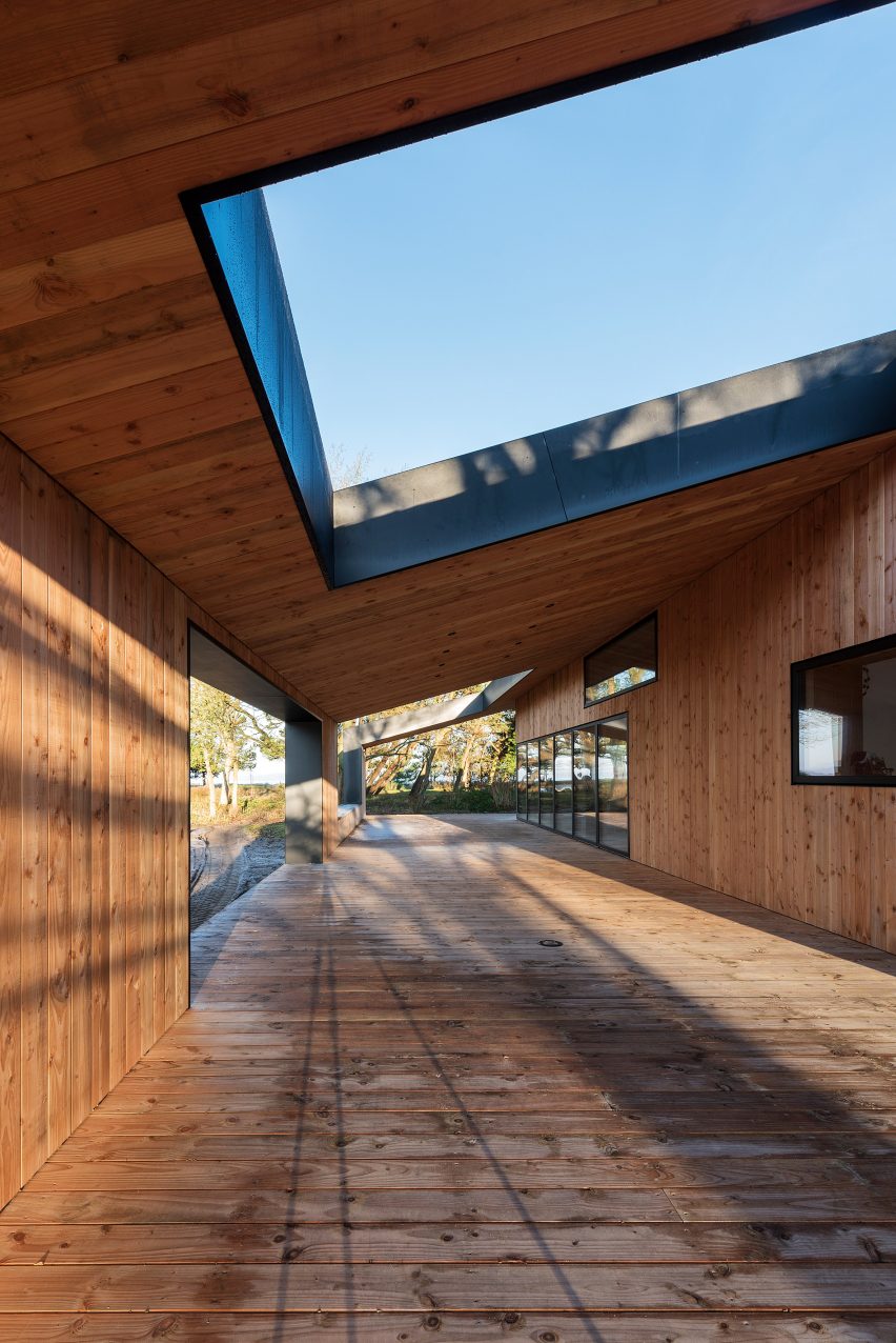 Summerhouse by CEBRA