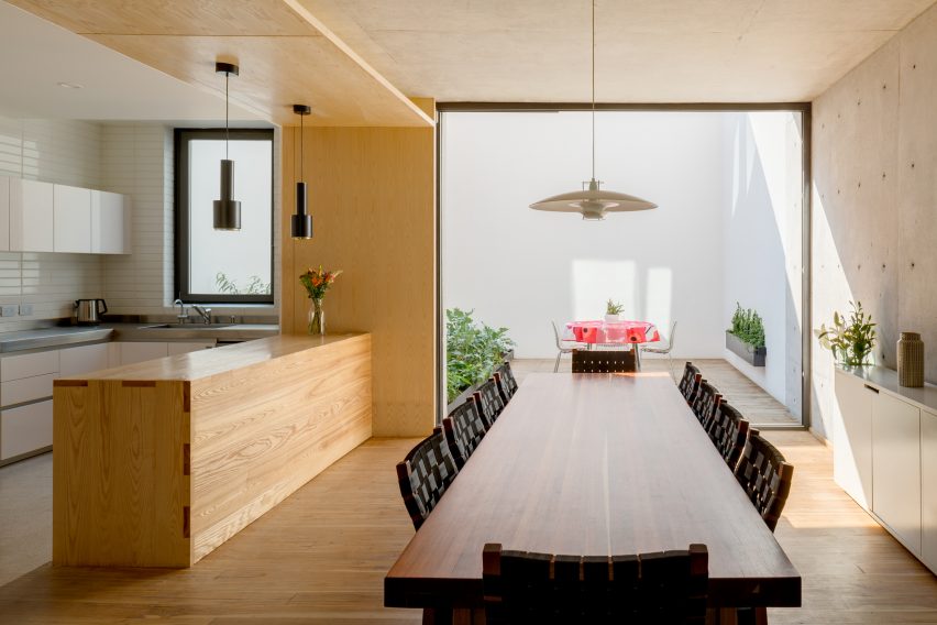 Cuernavaca House by Tapia Mcmahon